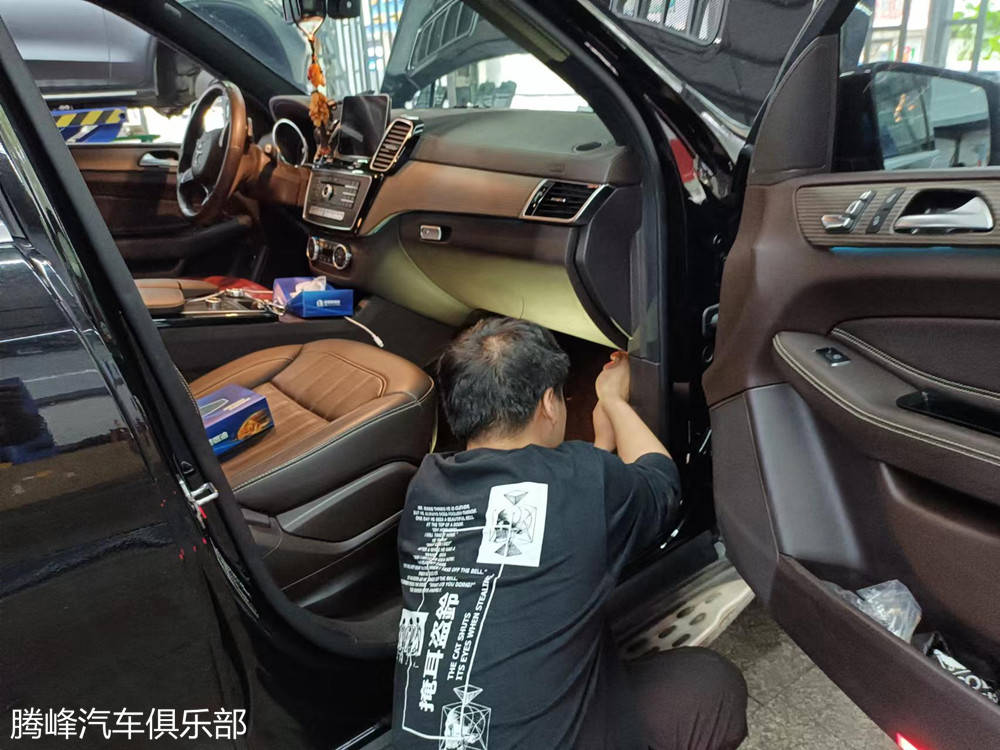 炎炎夏日汽车空调有异味怎么清除?